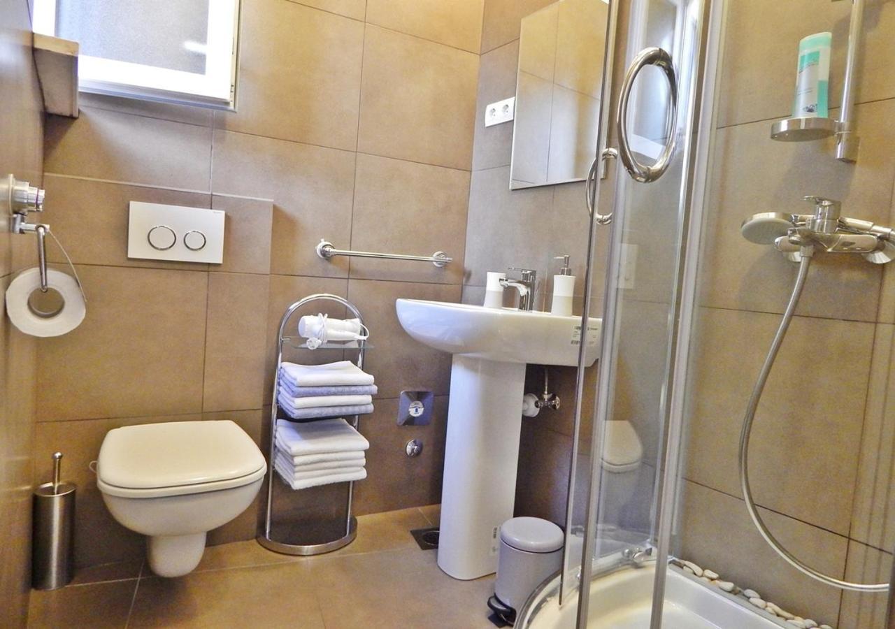 Guest House Varos Split Zimmer foto